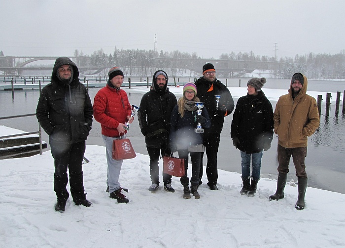 Taiteilijat palkintojenjaon j�lkeen